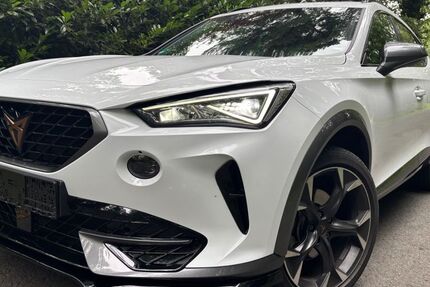 Cupra Formentor 22.571 km 27.990 &euro; Paderborn 33104