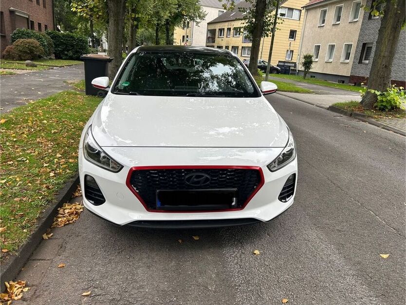 i30