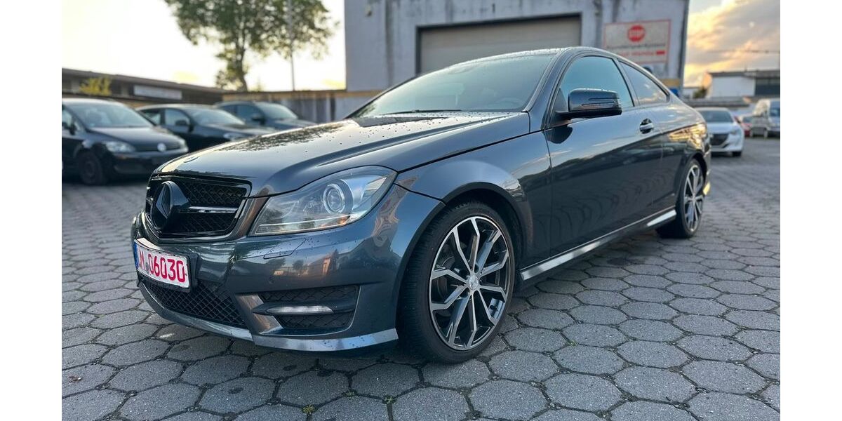 Mercedes-Benz C 250 203.000 km 9.799 &euro; Elz 65604