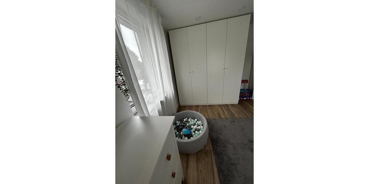Etagenwohnung Taunusstein - 3 Zimmer, 80 m&sup2;, 1.450&euro; | Angebot:24951322