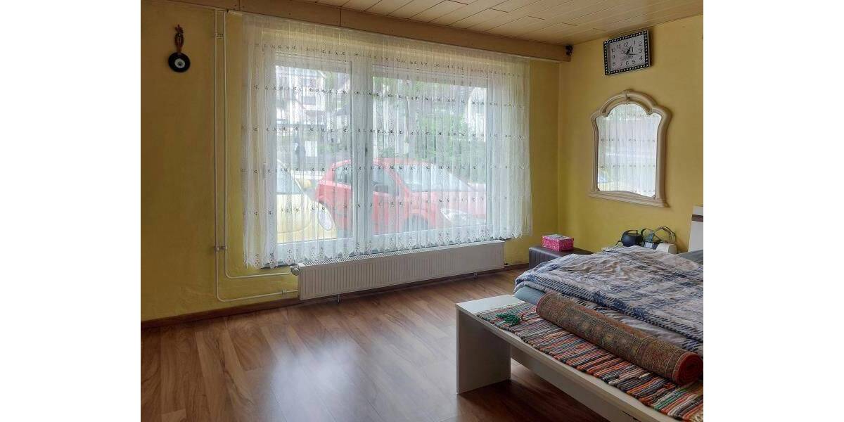 Einfamilienhaus Bad Marienberg - 9 Zimmer, 186 m&sup2;, 173.000&euro; | Angebot:26929544