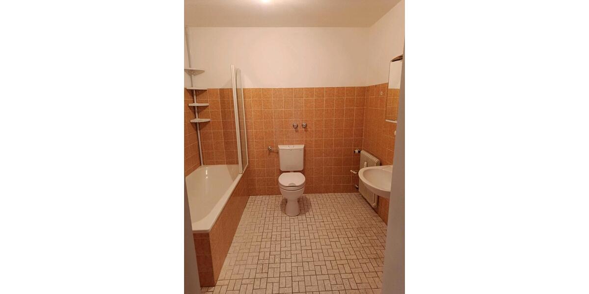 Etagenwohnung Mettenheim - 2 Zimmer, 74 m&sup2;, 680&euro; | Angebot:26400514