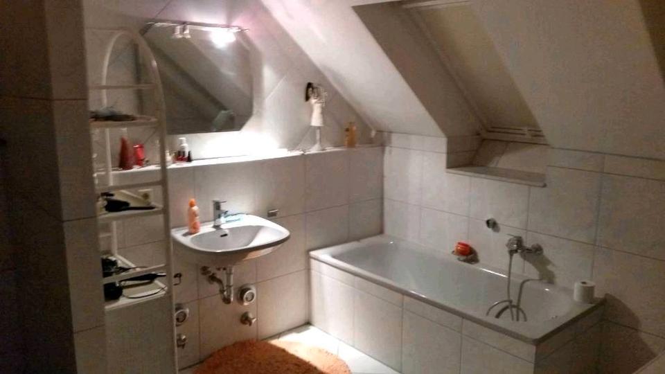 Maisonettenwohnung Meersburg - 3.5 Zimmer, 105 m&sup2;, 1.220&euro; | Angebot:26129580