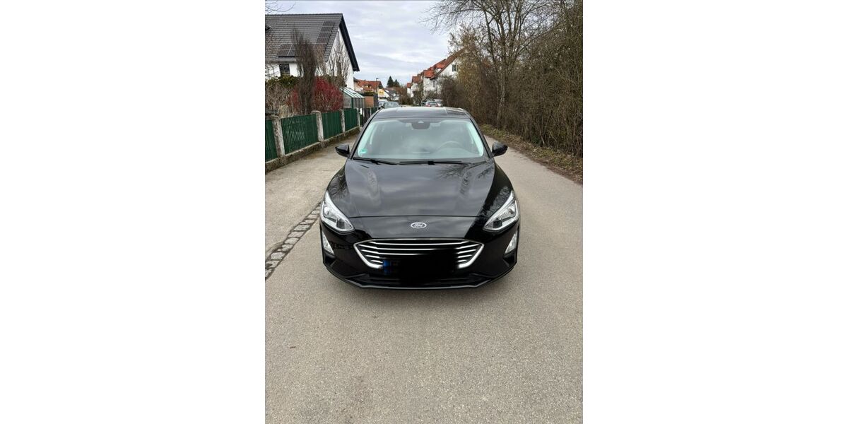 Ford Focus 72.000 km 12.950 &euro; Maisach 82216
