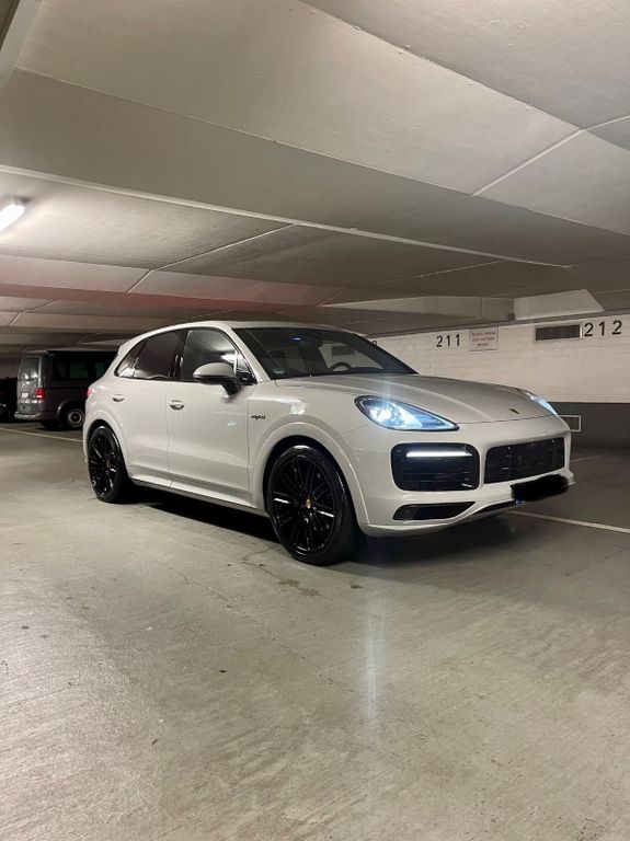 Cayenne