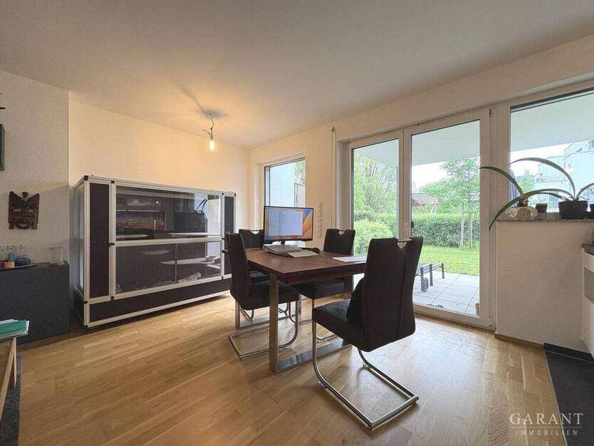 Großzügige Terrassenwohnung direkt am Neckar