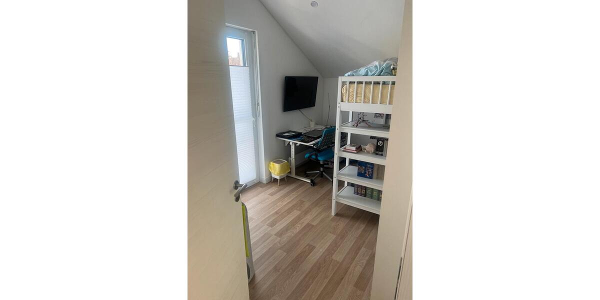 Doppelhaushälfte Burgkirchen an der Alz - 4 Zimmer, 140 m&sup2;, 1.450&euro; | Angebot:25626118