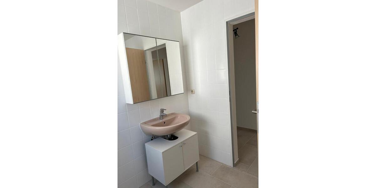 Etagenwohnung Wiesau Kornthan - 3.5 Zimmer, 75 m&sup2;, 495&euro; | Angebot:26682600