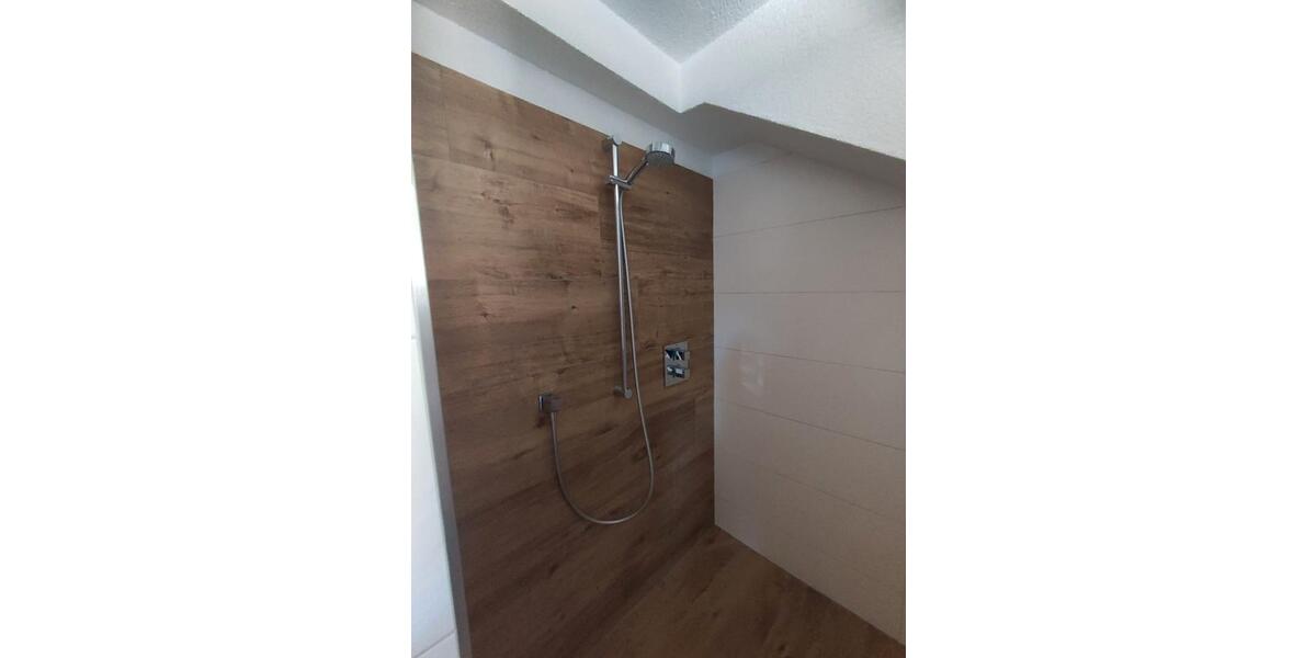 Etagenwohnung Freilassing - 8 Zimmer, 176 m&sup2;, 1.429.000&euro; | Angebot:26990022