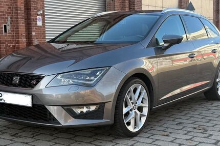 Seat Leon 121.000 km 13.000 &euro; Berlin 13469