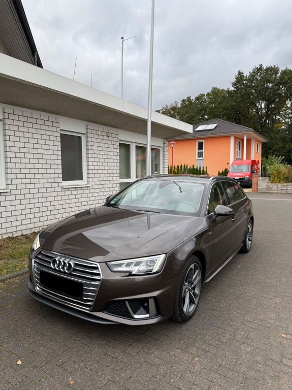 Audi A4 216.000 km 16.799 € Berlin 12353