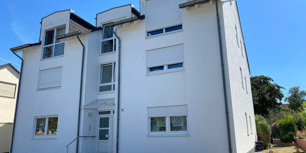 3 Zimmer Wohnung mit Balkon, Stellplatz und Kellerraum 3 zimmer