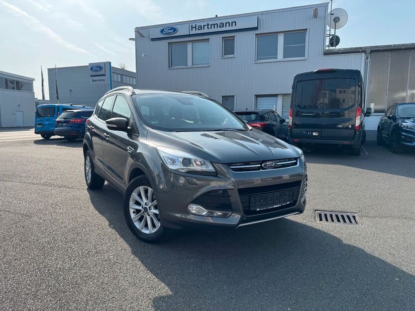 Ford Kuga 92.000 km 11.800 € Dietzenbach 63128
