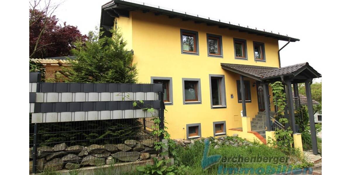 Mehrfamilienhaus, Wohnhaus Landau an der Isar Landau - 7 Zimmer, 186 m&sup2;, 369.000&euro; | Angebot:25734264