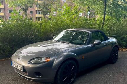 Mazda MX-5 72.500 km 13.500 &euro; Hamburg 20146