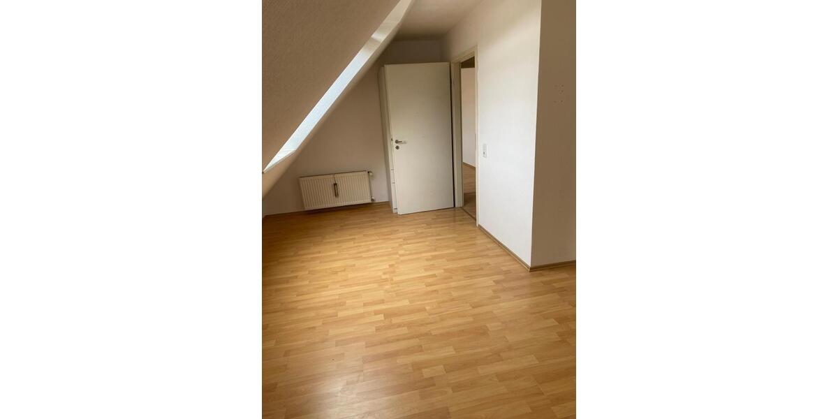 Maisonettenwohnung Bremen Blockland - 5 Zimmer, 120 m&sup2;, 1.100&euro; | Angebot:25942929