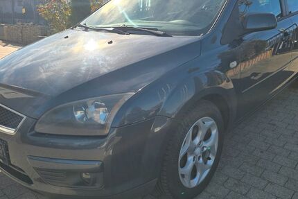 Ford Focus 298.000 km 2.499 &euro; Fulda 36041