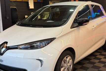 Renault ZOE 68.000 km 4.900 &euro; Offenburg OT Nordstadt 77652
