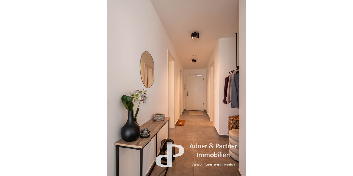 **NEUWERTIGE BALKONWOHNUNG MIT EINBAUKÜCHE UND TIEFGARAGE IN SICKTE** - Etagenwohnung Sickte | Angebot:25305870