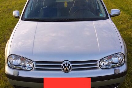 VW Golf 182.000 km 2.222 &euro; Tiefenbach 94113