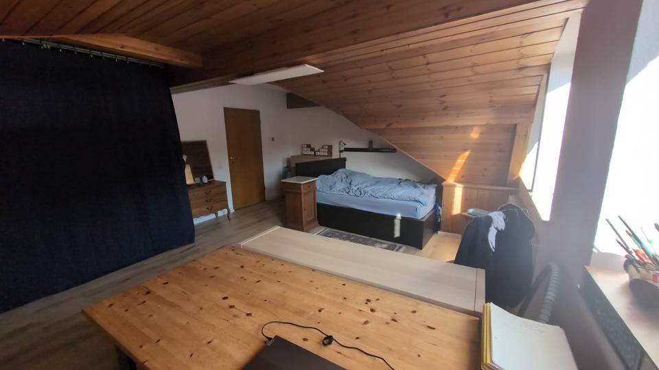 Dachgeschoßwohnung Aachen Aachen-Mitte - 3 Zimmer, 80 m&sup2;, 790&euro; | Angebot:25046375