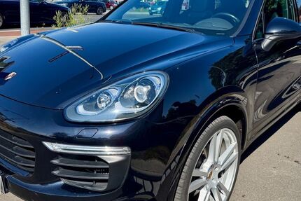 Porsche Cayenne 160.000 km 34.500 € Nürnberg 90449