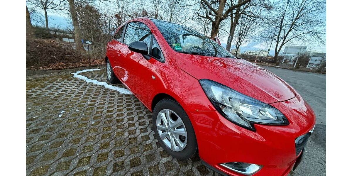 Opel Corsa 86.000 km 8.290 &euro; München 81925