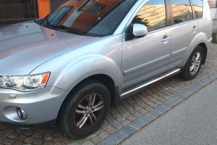 Mitsubishi Outlander 215.000 km 6.000 &euro; Hepberg 85120