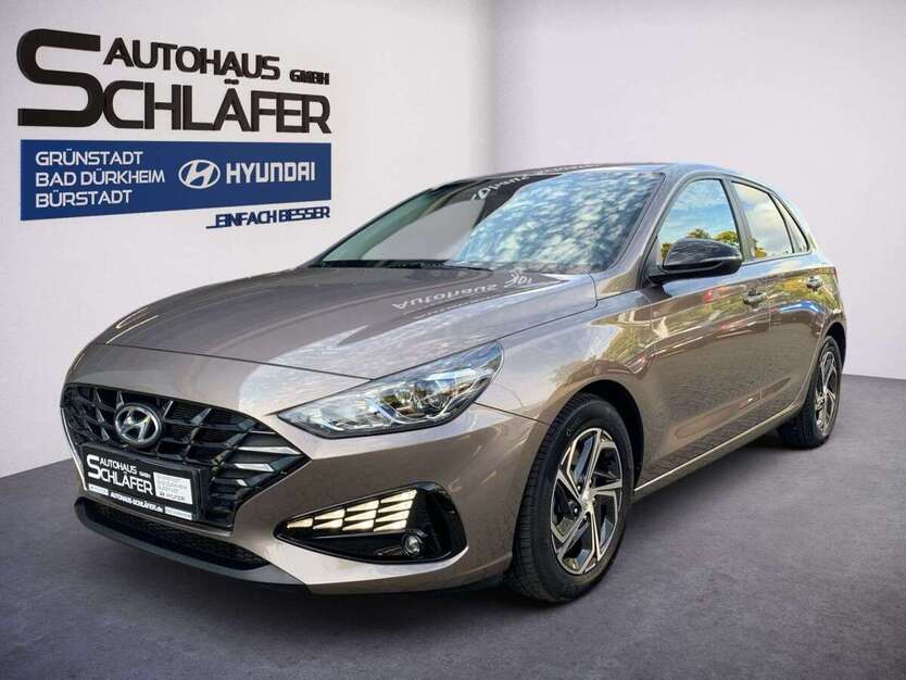 Hyundai i30 38.715 km 16.780 € Grünstadt 67269