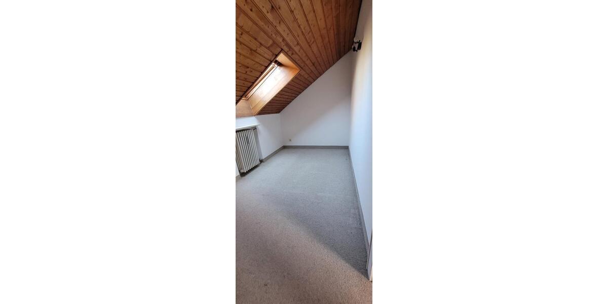 Dachgeschoßwohnung Gauting - 1.5 Zimmer, 45 m&sup2;, 295.000&euro; | Angebot:25307861