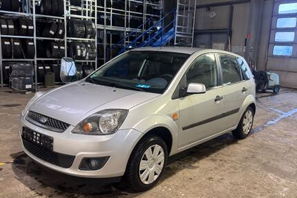 Ford Fiesta 143.000 km 1.700 &euro; Freiberg 09599