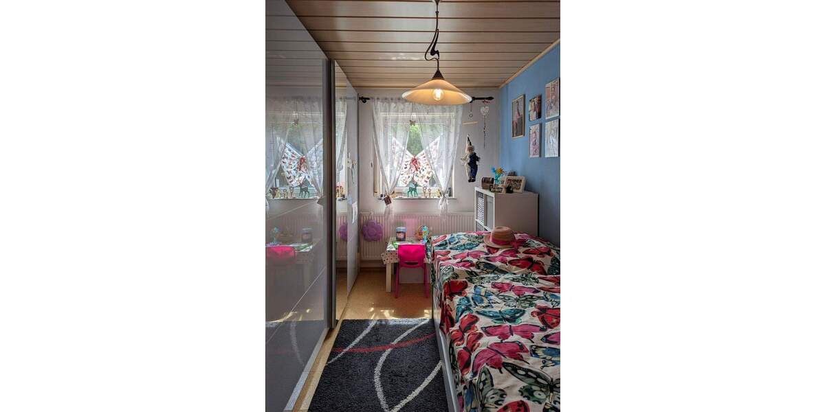 Etagenwohnung Ulm Eggingen - 4 Zimmer, 119 m&sup2;, 1.350&euro; | Angebot:24504155