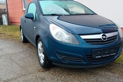 Opel Corsa 132.000 km 2.850 &euro; Cottbus 03055