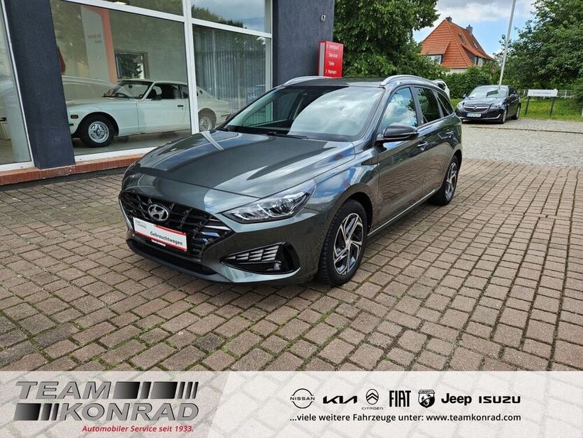 i30