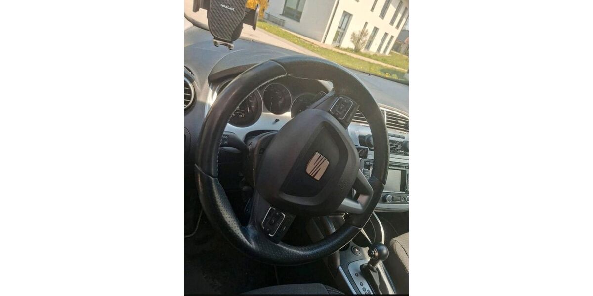 Seat Altea 270.000 km 2.950 &euro; Burgkirchen 84508
