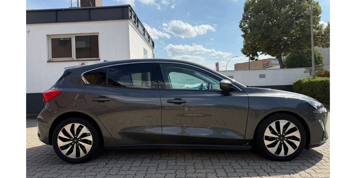 Ford Focus 193.000 km 7.995 &euro; Hamburg 20537