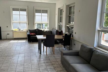 Wohnung Schorndorf - 3 Zimmer, 10 m&sup2;, 550&euro; | Angebot:26661638
