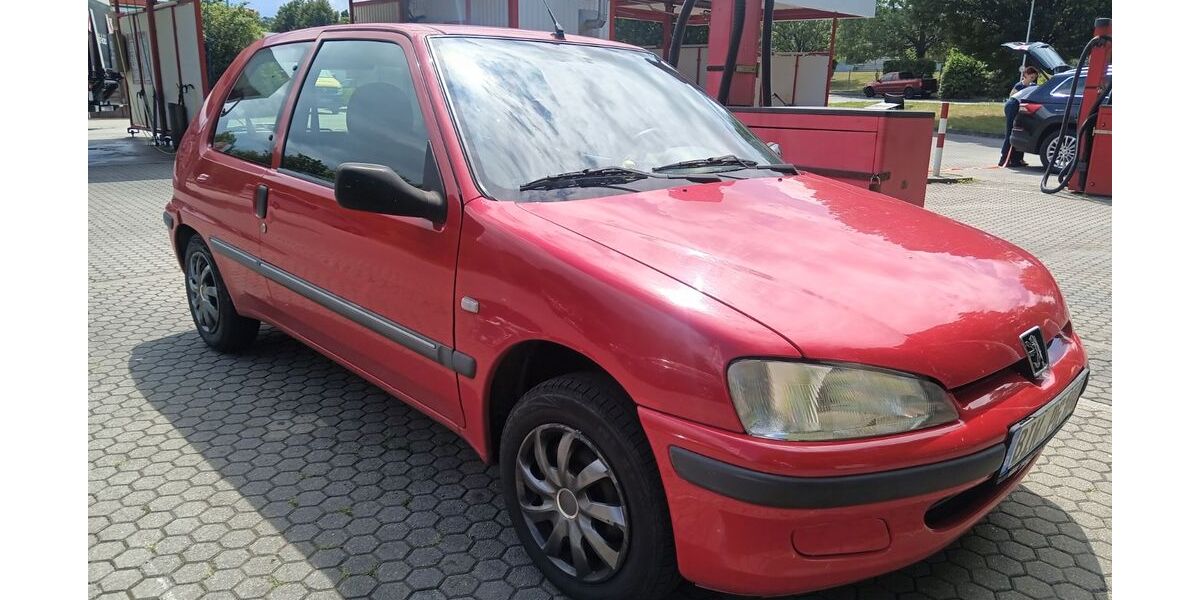 Peugeot 106 215.500 km 790 &euro; Meißen 01662