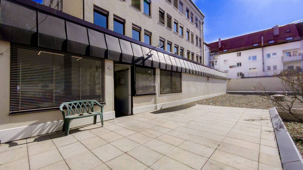 Gewerbeobjekt Ulm Mitte - 6 Zimmer, 130 m&sup2;, 499.000&euro; | Angebot:25687300