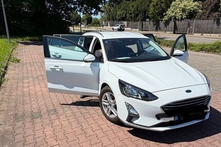Ford Focus 87.000 km 10.400 &euro; Freiburg 79117