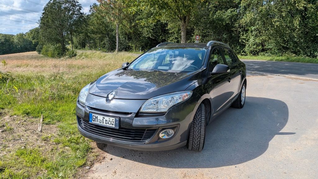 Renault Megane 163.000 km 4.990 &euro; Remscheid 42897