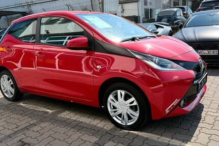 Toyota Aygo (X) 45.000 km 7.999 &euro; Worms 67547