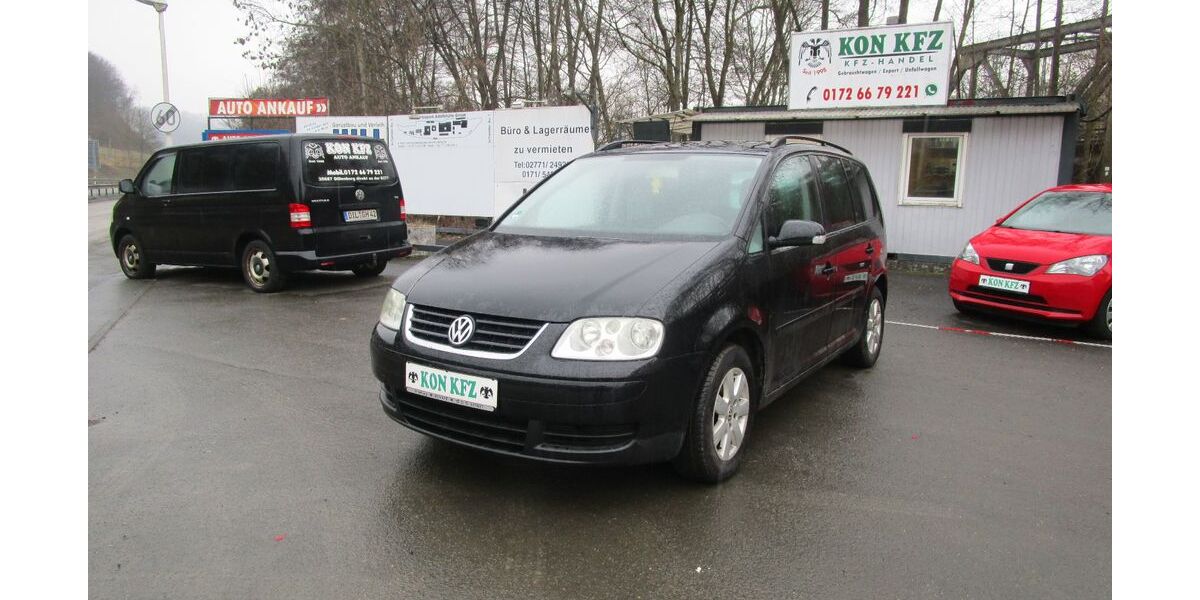 VW Touran 160.000 km 2.750 &euro; Dillenburg 35687