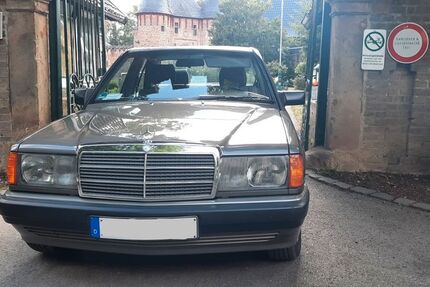 Mercedes-Benz 190 220.000 km 8.900 &euro; Euskirchen 53879