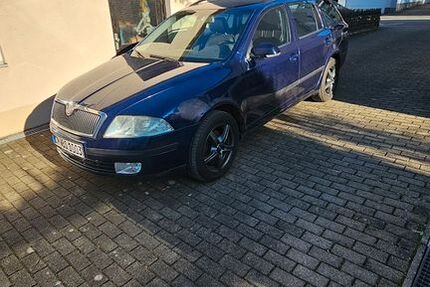 Skoda Octavia 190.000 km 2.600 &euro; Hochdorf 72202