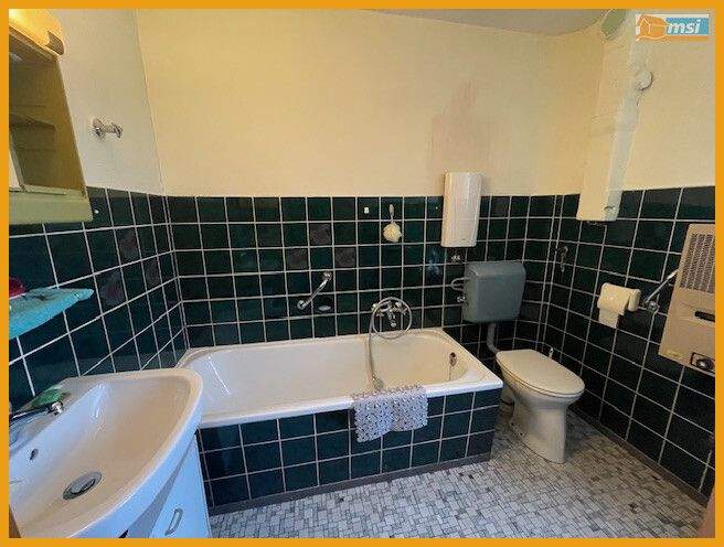Einfamilienhaus Alsfeld / Eifa Eifa - 8 Zimmer, 180 m&sup2;, 82.900&euro; | Angebot:25800249