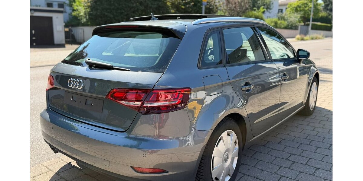 Audi A3 Sportback 1.4 TFSI S-Tronic 1. Hand Panorama 142.000 km 13.990 &euro; Neckarsulm 74172