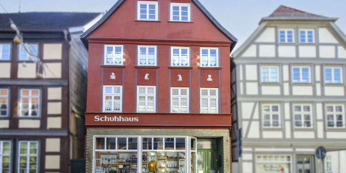 Einfamilienhaus Grabow - 9 Zimmer, 285 m&sup2;, 199.000&euro; | Angebot:26800195