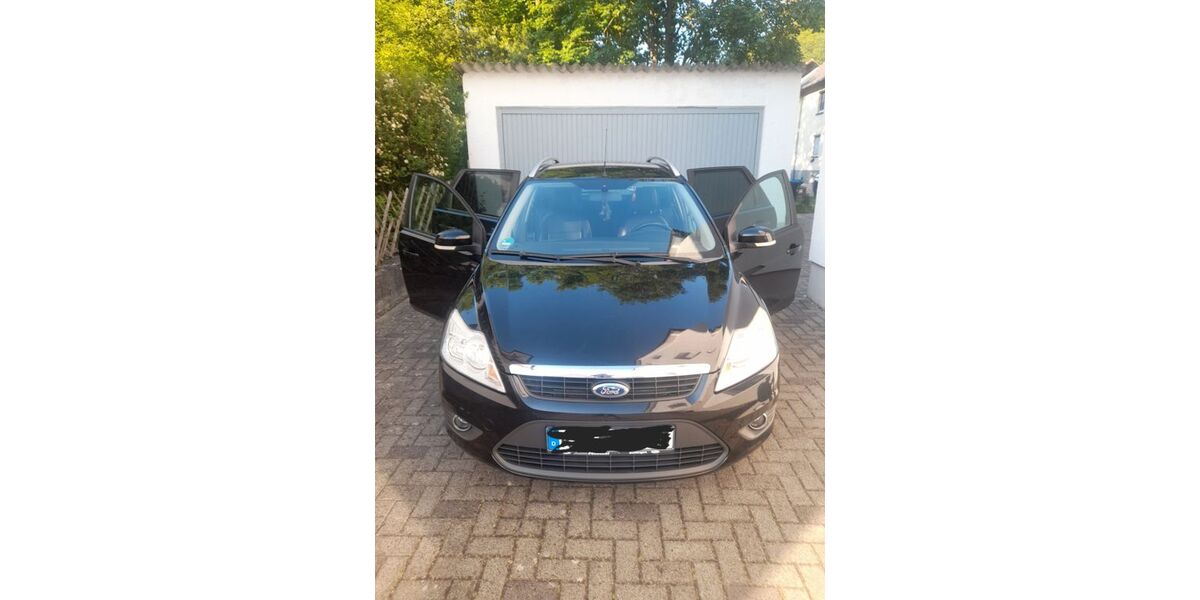 Ford Focus 182.585 km 2.599 &euro; Bad Urach 72574