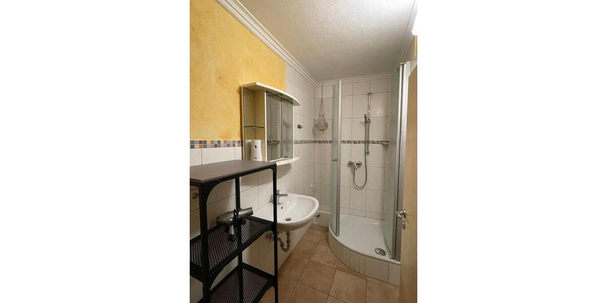 Hochparterre Schwetzingen - 2.5 Zimmer, 65 m&sup2;, 1.390&euro; | Angebot:24787169